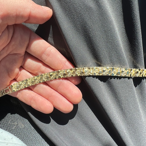 14k gold nugget bracelet 8” length - Picture 2 of 3
